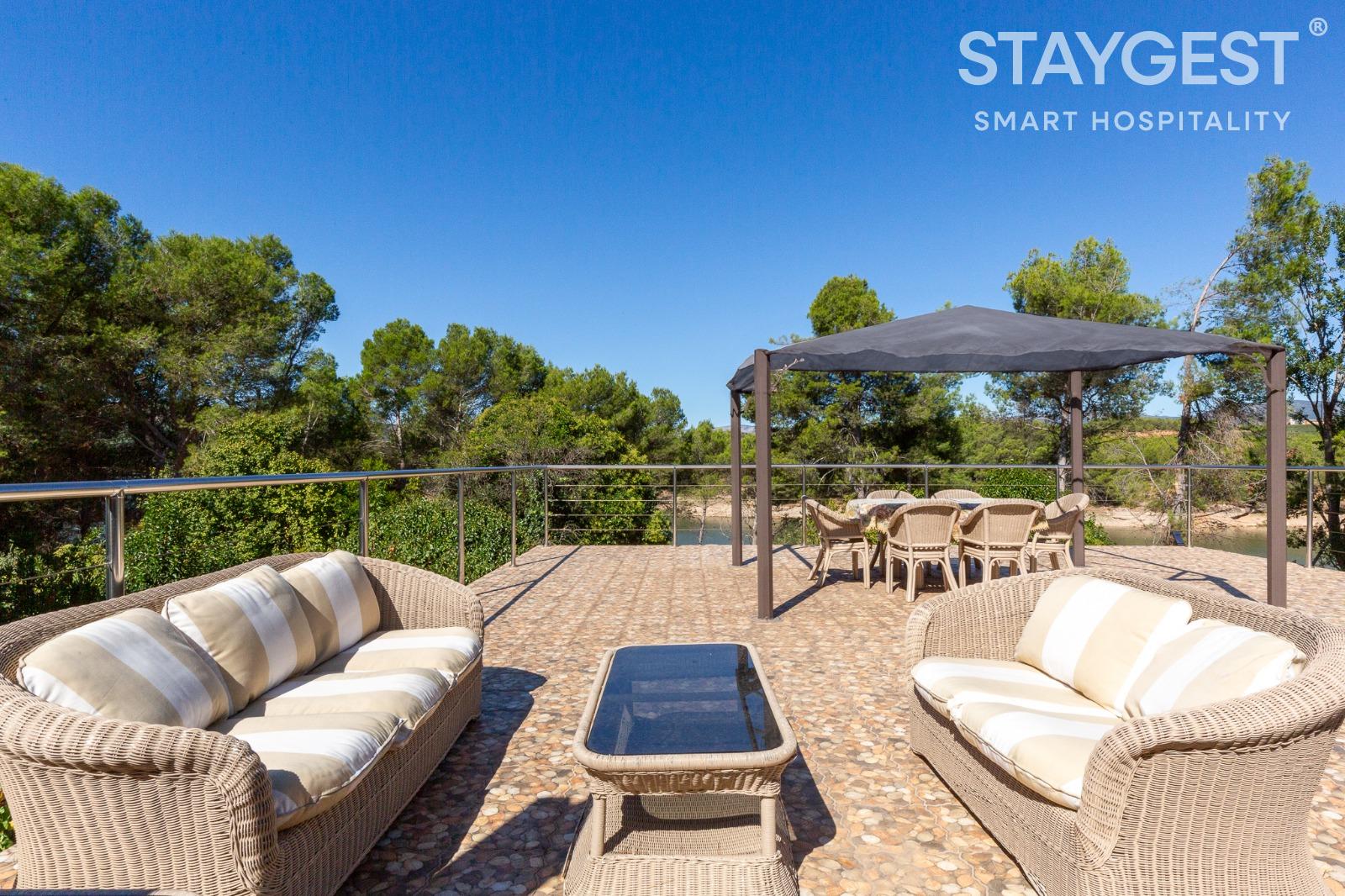 Casa Navajas Staygest