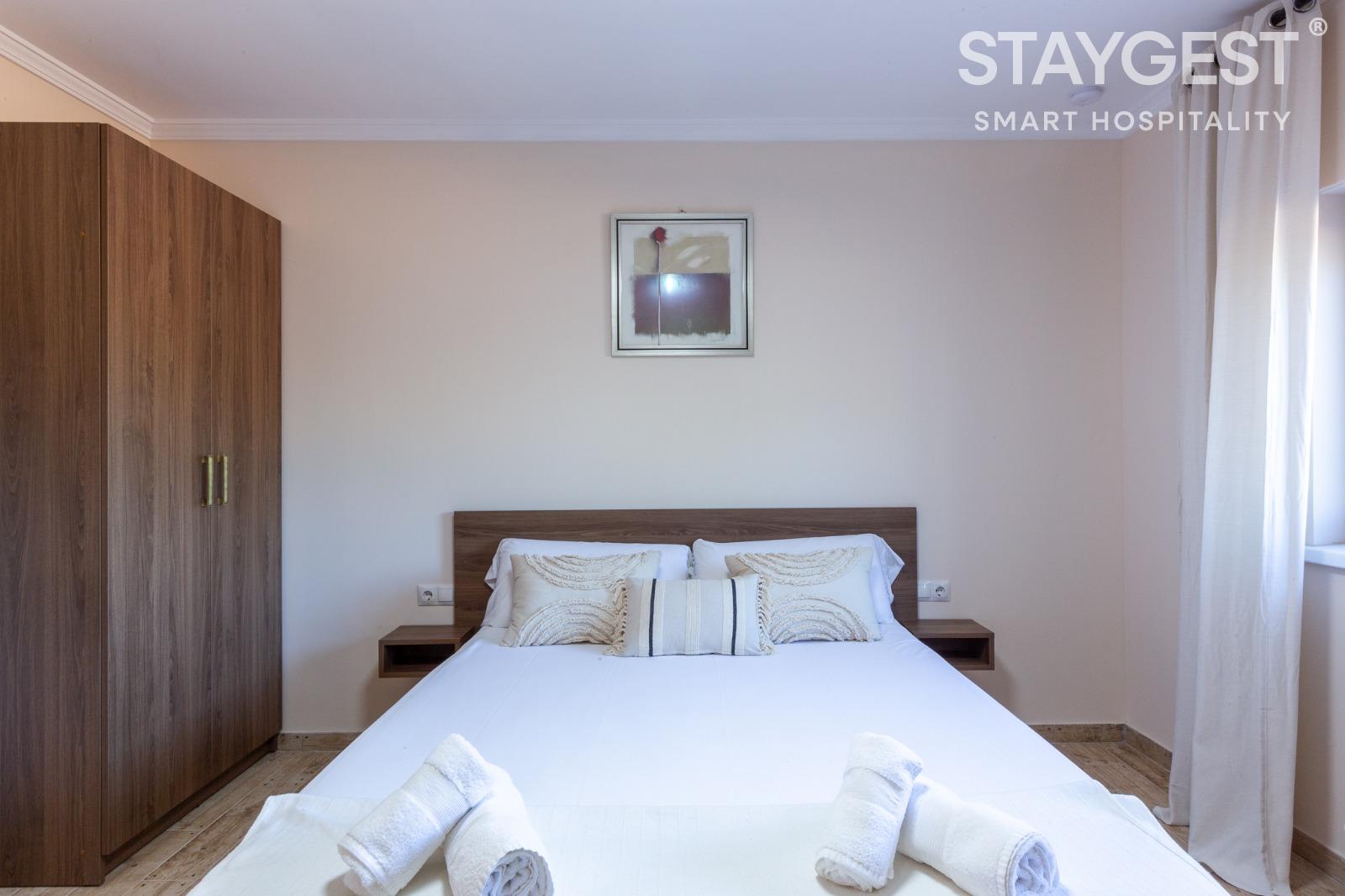 Casa Navajas Staygest