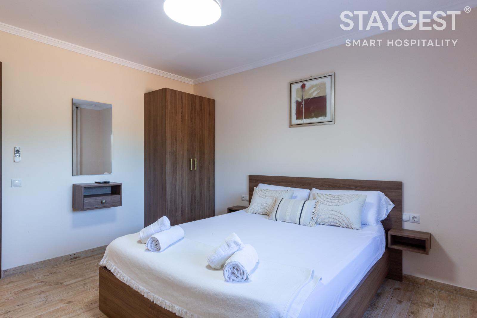 Casa Navajas Staygest