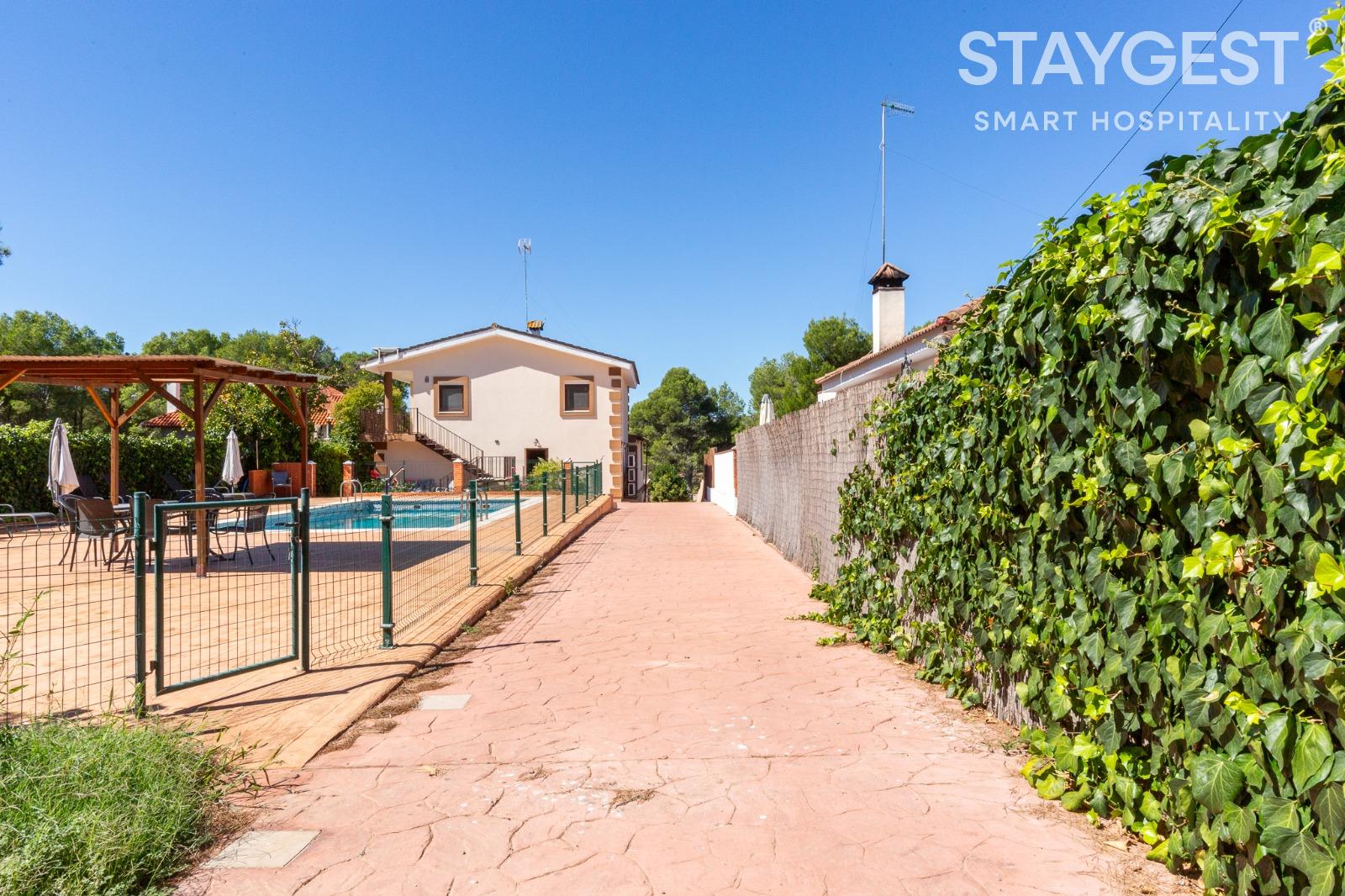 Casa Navajas Staygest